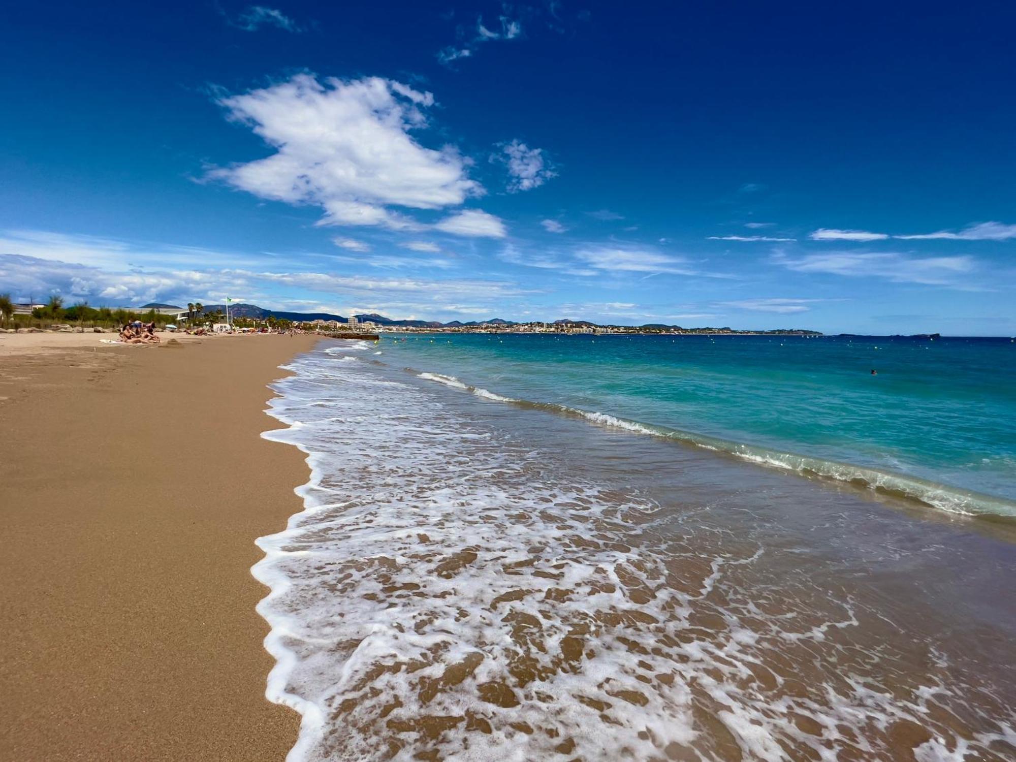 Les Cactus Frejus Plage Eksteriør billede
